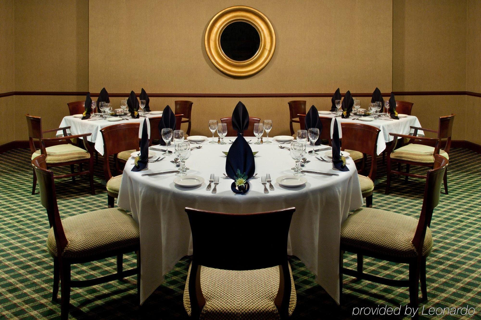 Four Points By Sheraton Cleveland Airport Eksteriør billede