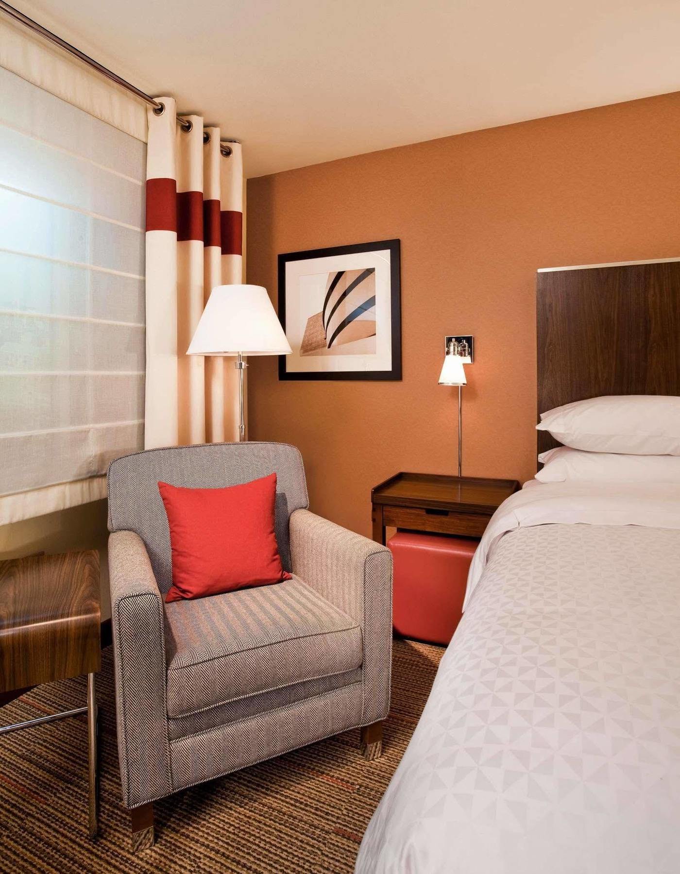 Four Points By Sheraton Cleveland Airport Eksteriør billede